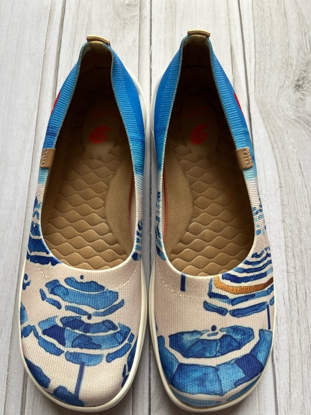 UIN Artistic beach umbrella slip on round toe ballet flat loafer shoe. Size 8.5 - Picture 2 of 11